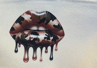 The Hot Lips Pouch